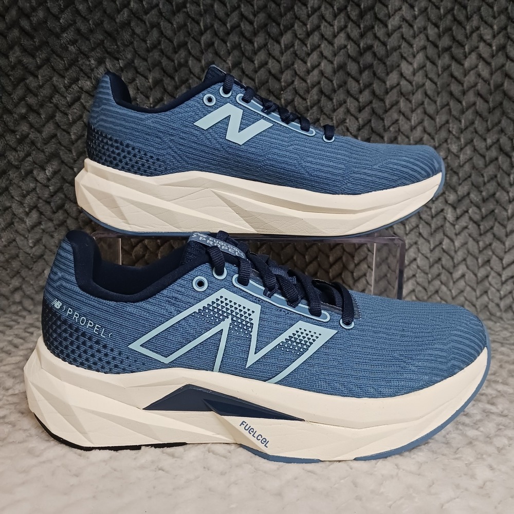 New Balance FuelCell Propel v5 Womens Walking Running Shoes Heron Blue Navy Sz 7